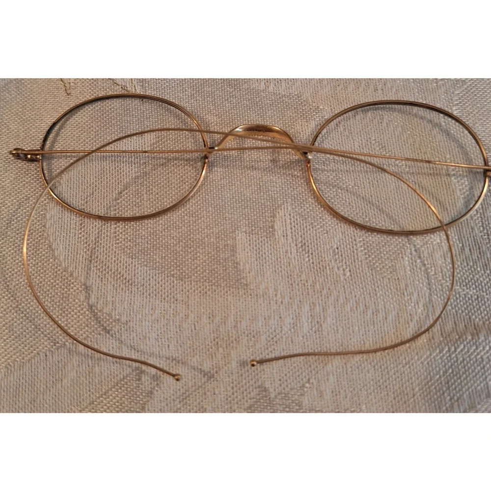 Antique Eyeglasses Spectacles Lot of 2 c1900 Oval Octagon Wire Rim w/Case Vtg